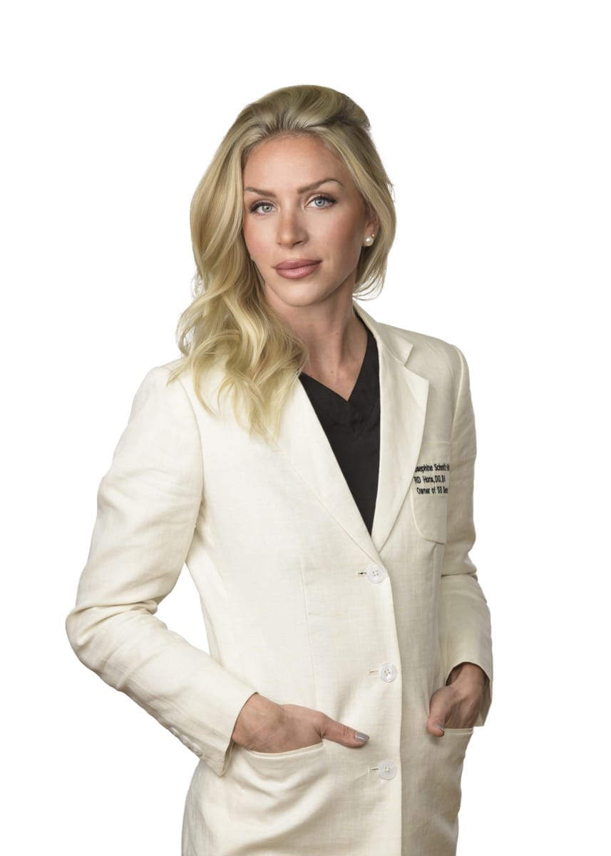 Josephine Schmitz-Burchartz
RD, DD, UBC BA PSYO
SEMCD Certified Clinician
Clinic Owner